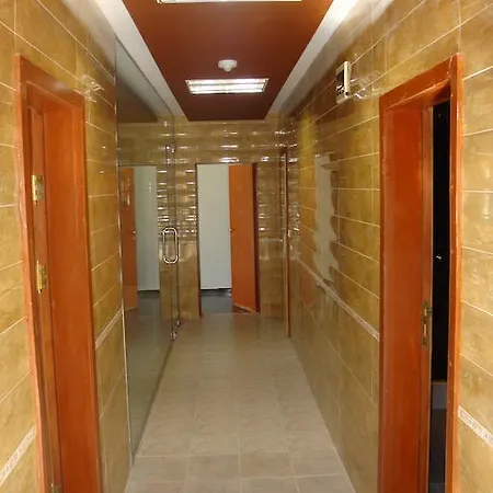 Family Saint Peter 3*