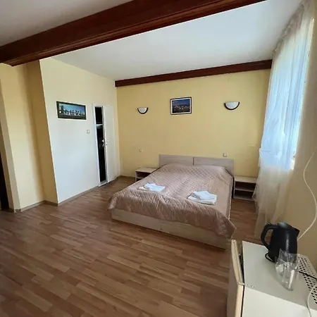 Hotel Saint Peter St Constantin et Helena