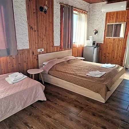 Хотел Family Adia Blue 3*