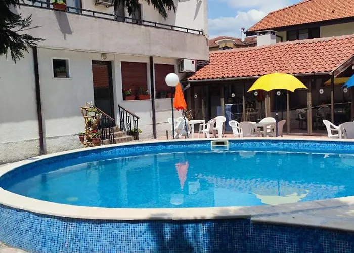 Saint Peter Hotel 3*