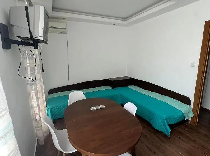 Family Saint Peter 3* セインツ・コンスタンティン＆ヘレナ