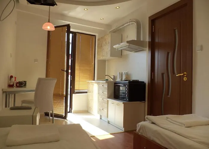 семеен свети петър 3*